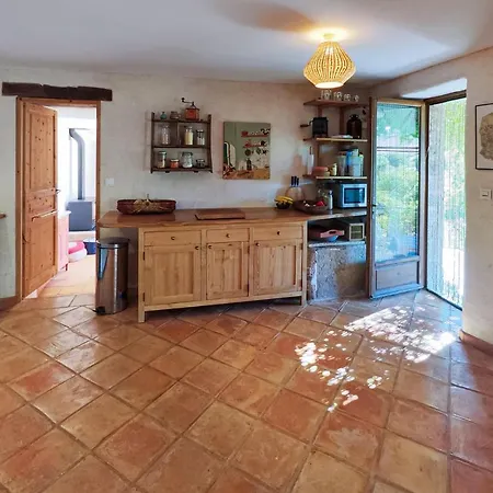 Gorgeous In St Maurice Navacelles Holiday home *