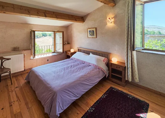 Gorgeous In St Maurice Navacelles Feriehus