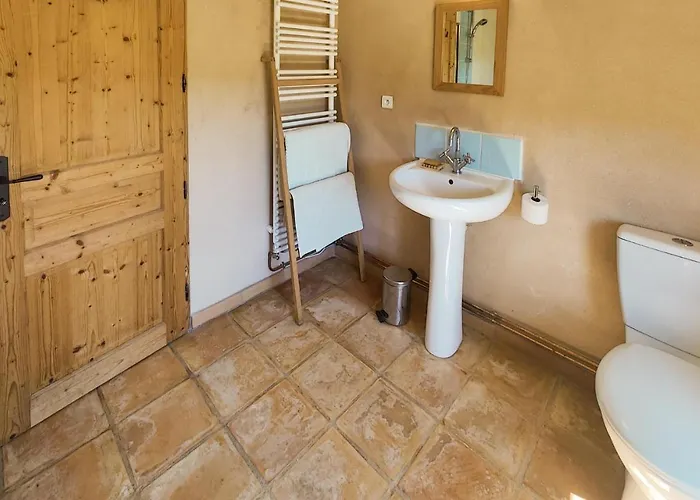 Gorgeous In St Maurice Navacelles Feriehus *